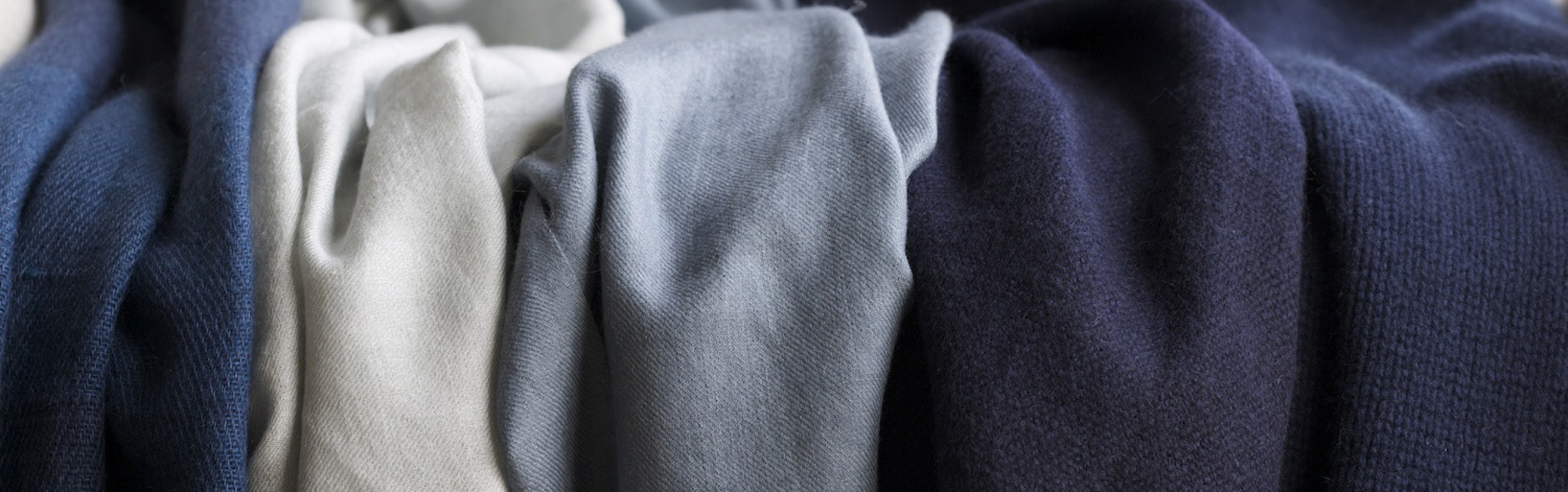 Blankets, Cushion & Throws Blankets, Cushion & Throws