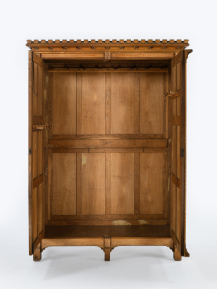 Large Gothic Style Oak Linenfold Cabinet