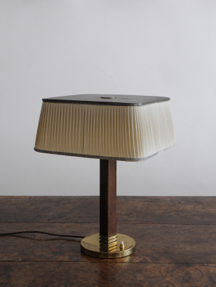 Desk Lamp Model 5066