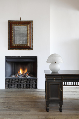 Aesthetic Movement Ebonised Pedestal Desk attributed to Daniel Cottier