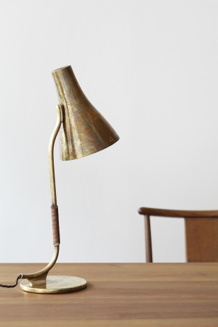 Rare Table Lamp, model no. 9212B, circa 1948