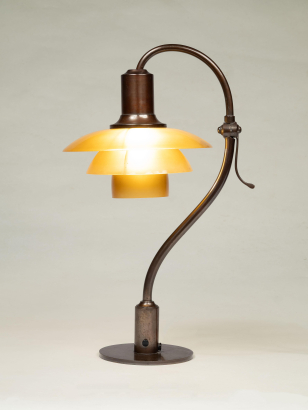 PH/22 Question mark table lamp