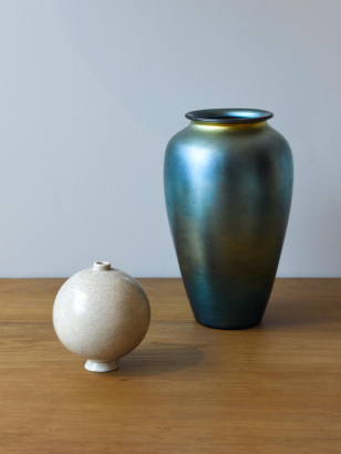 White Ceramic Ball Vessel