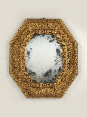 Late 17th Century Baroque Octagonal Gilded Mirror