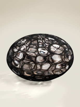 'Netz sumihaku' Glass Sculpture 'Netz sumihaku' Glass Sculpture
