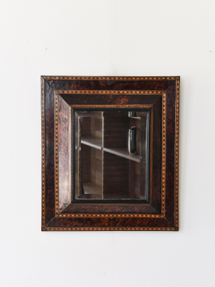 Late 17th Century Dutch Tortoiseshell Box Mirror Late 17th Century Dutch Tortoiseshell Box Mirror