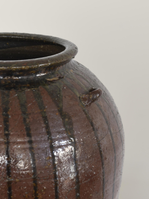 Large Tamba Ware vase