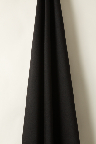 Mid Weight Wool in Raven