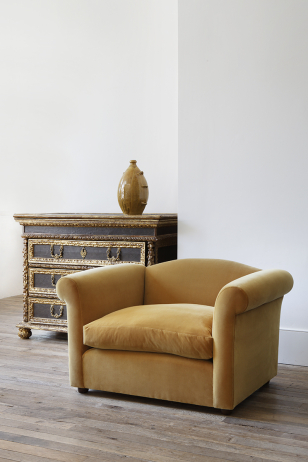 North Italian Commode 'a Bambocci'