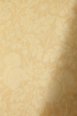 Sheer Linen in Pink Squirrel on Honey