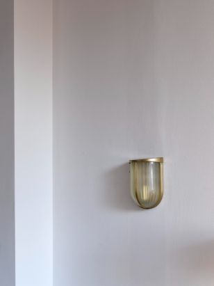 Beta Wall Light