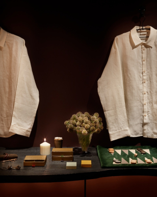 Linen Pyjamas in Napkin