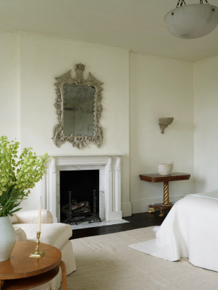 Scallop Shell Uplighter