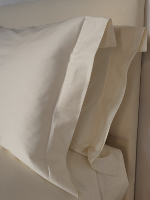 Oxford Pillowcase in Petal (Pair)