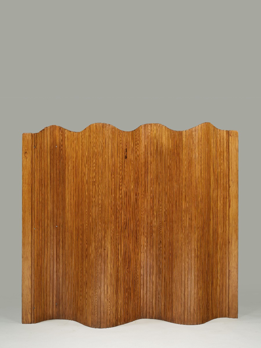 ART DECO 'TAMBOUR' PINE SCREEN