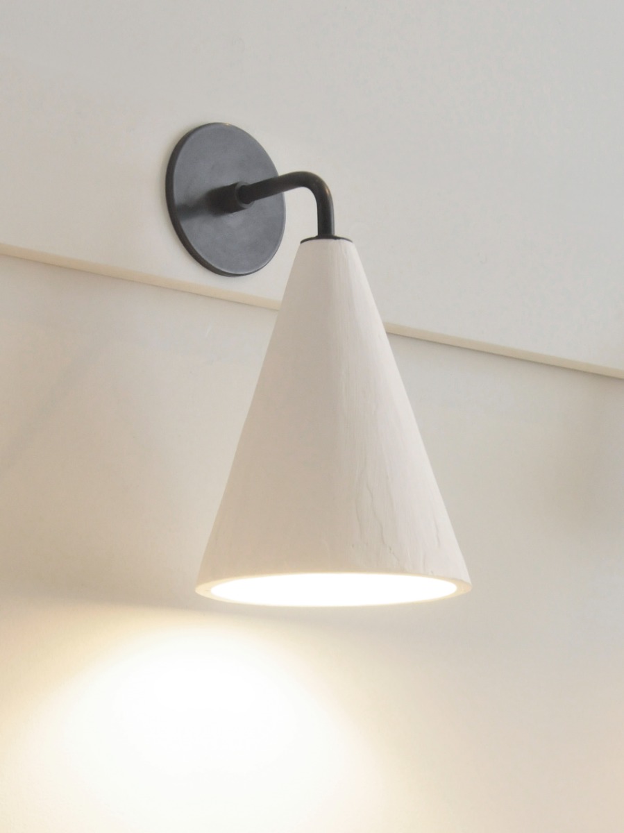 PLASTER CONE WALL LIGHT