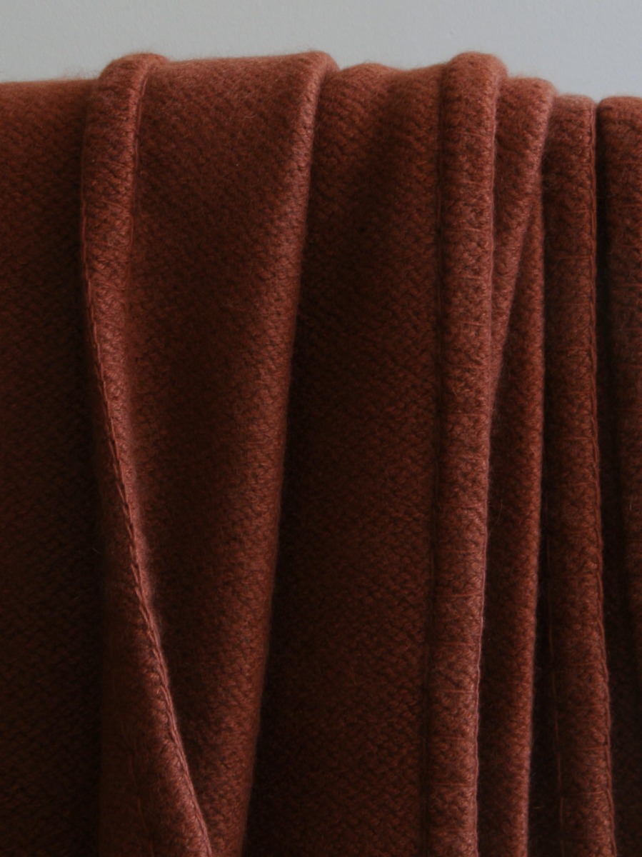 LARGE CASHMERE BLANKET